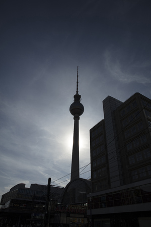 Berlin, Germany - 17th August 2018: The Fernsehturm TV Tower near Alexanderplatzのeditorial素材