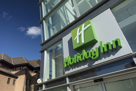 Derby, Derbyshire, UK: October 2018: Holiday Inn signのeditorial素材