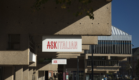 Derby, Derbyshire, UK: October 2018: Ask Italian Restaurant Signのeditorial素材