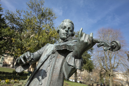 Bath, Somerset, United Kingdom, 22nd February 2019, Statue of Wolfgang Amadeus Mozart in the Parade Gardensのeditorial素材