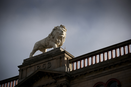 Huddersfield, West Yorkshire, UK, October 2013, lion statue on Lion Arcade, John William Street, Huddersfieldのeditorial素材