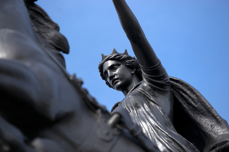 London, Greater London, UK, September 2013, statue of Boadicea and Her Daughters in Westminsterのeditorial素材
