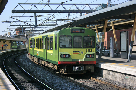 Dublin Connolly station,Ireland, April 2010, an Iarnrod Eireann train serviceのeditorial素材