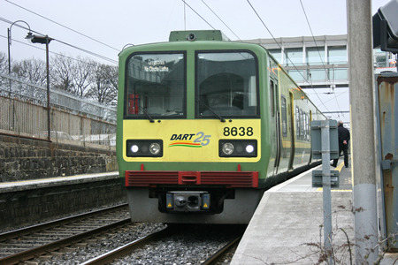Blackrock Station ,Ireland, April 2010, an Iarnrod Eireann train serviceのeditorial素材