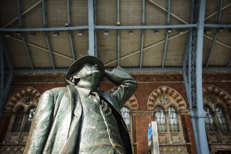 St Pancras Station, London, United Kingdom, July 17th 2019, Statue of Sir John Betjemanのeditorial素材