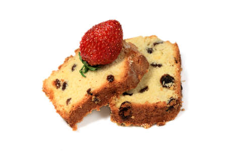 Tasty  fruit-cake  with strawberries isolated on a white backgroundの写真素材