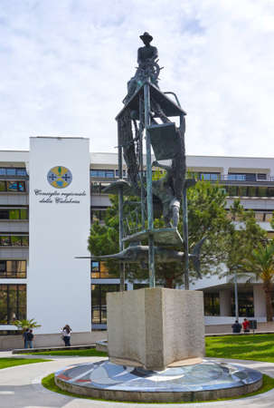 Italy, Reggio di Calabria, 28 may 2013: Sculpture and  National Archaeological Museum  of Ancient Greece (Bronzi di Riace)  in Calabriaのeditorial素材
