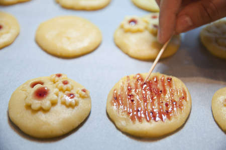 cooking cookiesの写真素材