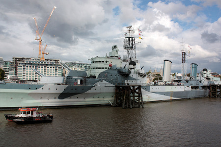 London, United kingdom - 17 September 2017: aerial view of the river during the open day in Londonのeditorial素材