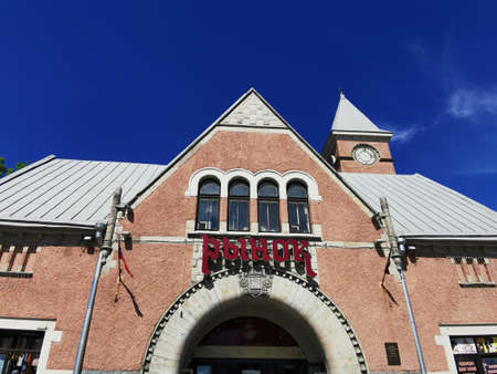 The market building (the inscription MARKET), built on the Market Square in 1905-1906, on a sunny summer day in Vyborg.の写真素材