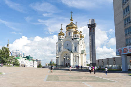 KHABAROVSK, RUSSIA - JULY, 26, 2017: View of the Spaso-Preobrazhensky Cathedral in the summer.のeditorial素材