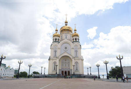 KHABAROVSK, RUSSIA - JULY, 26, 2017: View of the Spaso-Preobrazhensky Cathedral in the daytime.のeditorial素材