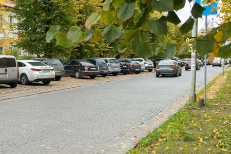 KALININGRAD,  RUSSIA - OCTOBER 19, 2017: Cars parked along the road.のeditorial素材