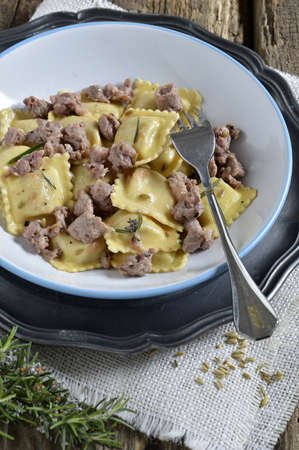 Ravioli al sugo di salsiccia   Country-style ravioli  with sausage gravy   Close-up の写真素材