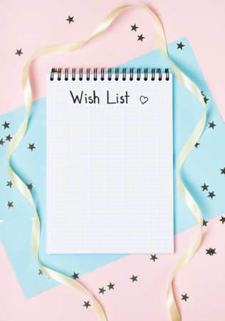 Notepad for wish listの写真素材