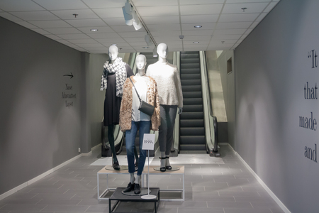 KOTKA, FINLAND - SEPTEMBER 27, 2018: Mannequins in the interior of the Shopping Center Pasaati. Town is located in The Kymenlaakso Region of Finland.のeditorial素材