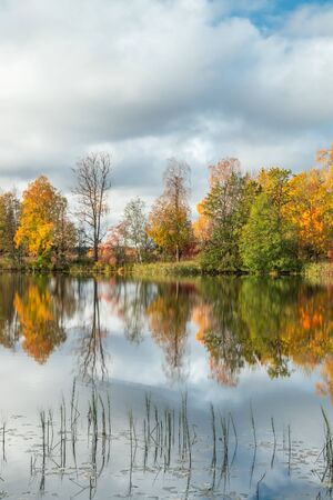 Beautiful autumn morning landscape of Kymijoki river waters. Finland, Kymenlaakso, Kouvolaの写真素材