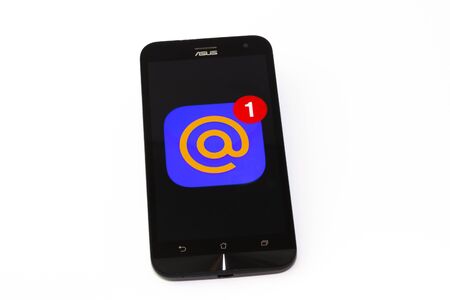 Kouvola, Finland - 23 January 2020: Mail.ru app logo on the screen of smartphone Asusのeditorial素材