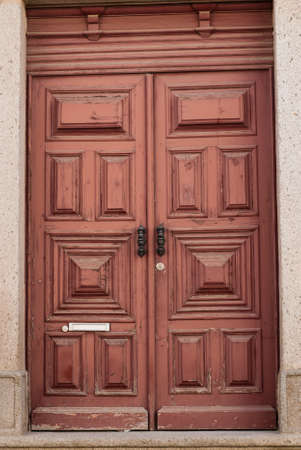 The door in Evora, Portugalのeditorial素材