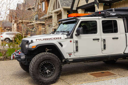 New Jeep Gladiator Rubicon pickup truck close up. Street photo, selective focus, nobody-Vancouver BC, Canada-March 27,2022.のeditorial素材