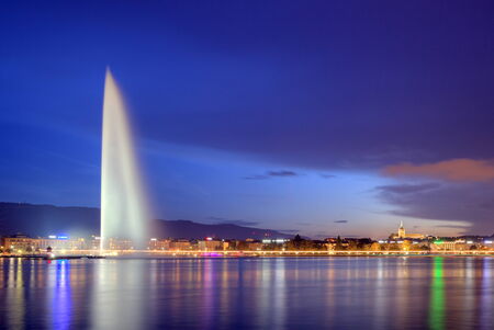 Geneva, Switzerland, October 12, 2014 : famous fountain and lakeside, HDRのeditorial素材