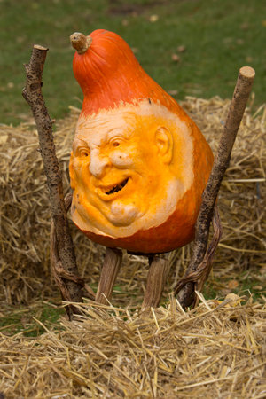 LUDWIGSBURG, GERMANY, 08 OCTOBER 2016. Figures made from a pumpkin in the park of the town of Ludwigsburg.のeditorial素材