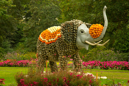 LUDWIGSBURG, GERMANY, 08 OCTOBER 2016. Figures made from a pumpkin in the park of the town of Ludwigsburg.のeditorial素材
