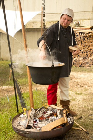 HORB AM NECKAR, GERMANY. 18 JUNE 2016. A medieval market on joust.のeditorial素材