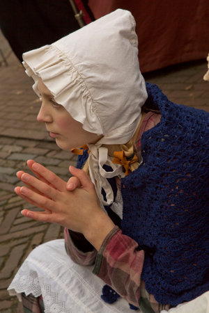 DEVENTER, NETHERLANDS, 17 DECEMBER 2016. Dickens festival in Deventer.のeditorial素材