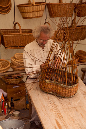 HORB AM NECKAR, GERMANY. 17 JUNE 2017. A medieval market on joust.のeditorial素材