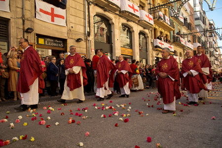 ALCOY, ALICANTE, SPAIN. 23 APRIL 2017. Festival of the Moors and Christians. The march through the city center.のeditorial素材