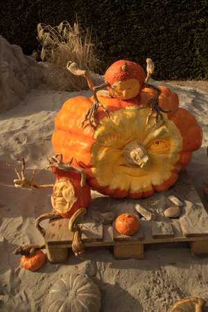 LUDWIGSBURG, GERMANY , 22 SEPTEMBER 2018.  Figures made from a pumpkin in the park of the town of Ludwigsburg, Germany.のeditorial素材