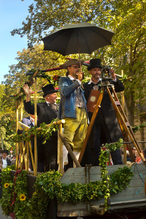 STUTTGART, GERMANY, 30 SEPTEMBER 2018. Volksfest in Stuttgart. The march through the city center.のeditorial素材
