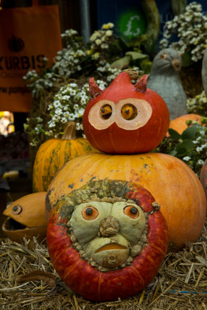 LUDWIGSBURG, GERMANY , 14 OCTOBER 2018.  Figures made from a pumpkin in the park of the town of Ludwigsburg, Germany.のeditorial素材