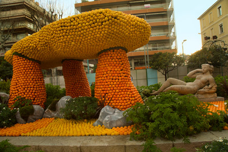 MENTON, FRANCE, 24 FEBRUARY 2019. Figures made from a lemon and orage on the Lemons Festival in the town of Menton, France.のeditorial素材