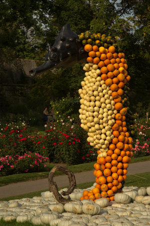 LUDWIGSBURG, GERMANY , 06 SEPTEMBER 2021. Figures made from a pumpkin in the park of the town of Ludwigsburg, Germany.のeditorial素材