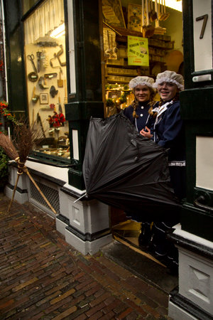 DEVENTER, NETHERLANDS, 15 DECEMBER 2019. Dickens festival in Deventer, Netherlands.のeditorial素材