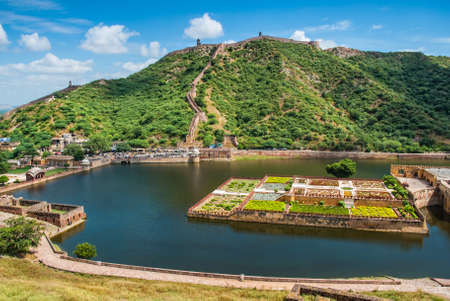 Maota Lake and Gardens of Amber Fort in Jaipur, Rajasthan, India の写真素材