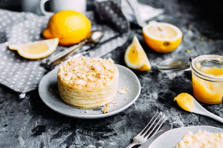 Napoleon cake with lemon kurd