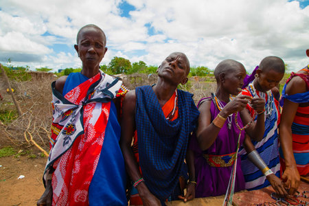 Kenya Africa ,16 oktober 2019. Maasai people sell their handmade jewelry in their village. traditional style. Africa povertyのeditorial素材