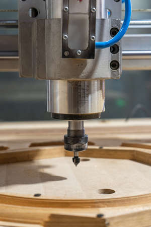 Milling machine for wood cutting in the workshop
