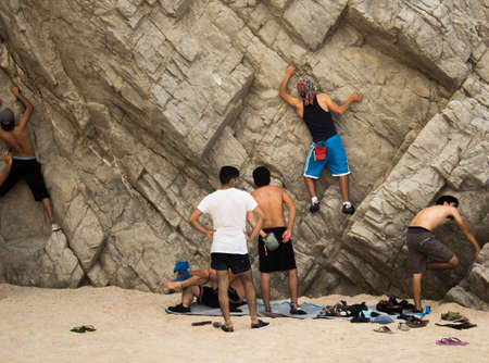 low mountaineeringのeditorial素材