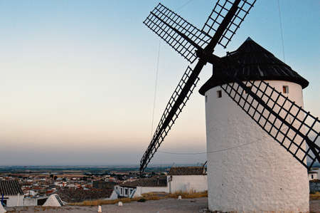 Windmills like those of Don Quijote de La Mancha in AlcÃ¡zar de San Juan in Castilla La Mancha, Spainの写真素材