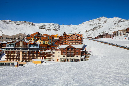 Chalets in Val Thorens, trois vallees complex, Franceのeditorial素材