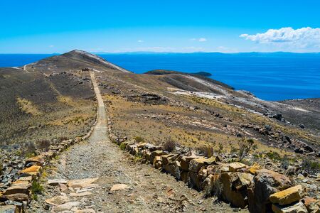 Trekking trail on Isla del Sol, Lake Titicaca, Boliviaの写真素材