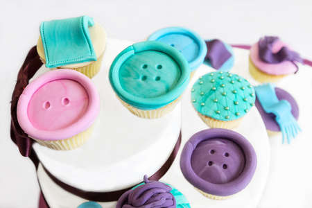 many cupcakes