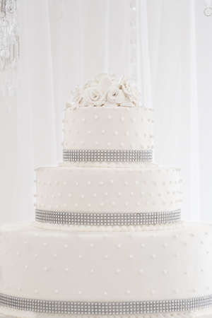 white floral wedding cakeの写真素材
