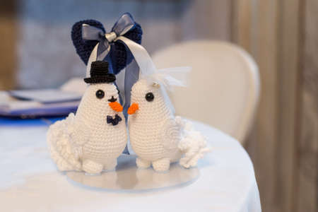 ; wedding; cake-topper;の写真素材