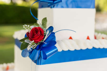 white floral wedding cakeの写真素材