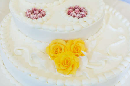 wedding cake outdoor